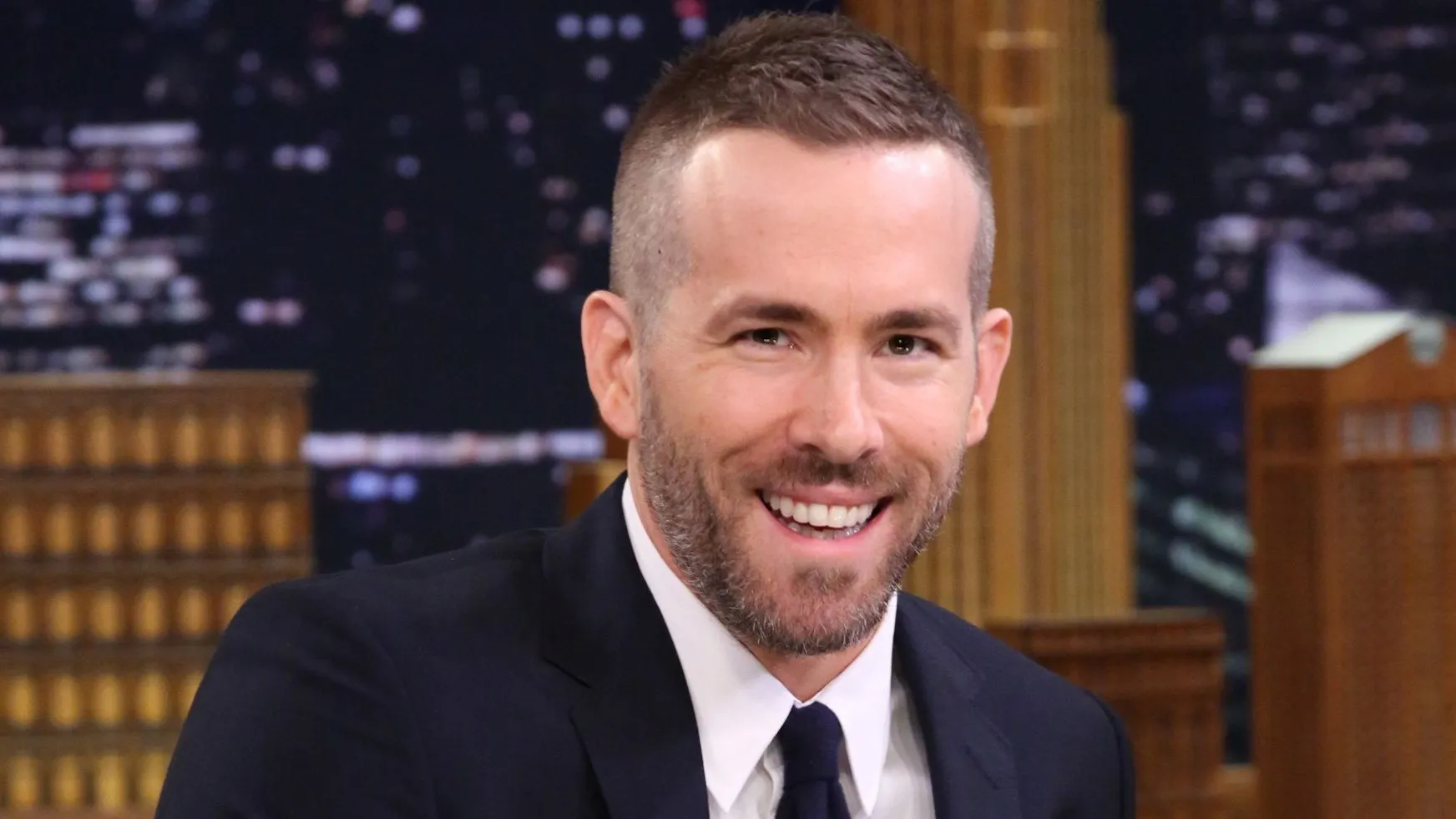 Ryan Reynolds Short Stubble