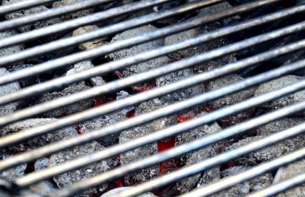How to Clean The Cast Iron Grates