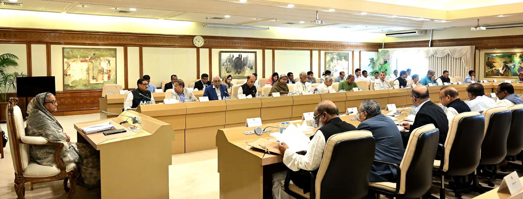 Cabinet approves draft law on remuneration and privileges for election commissioners