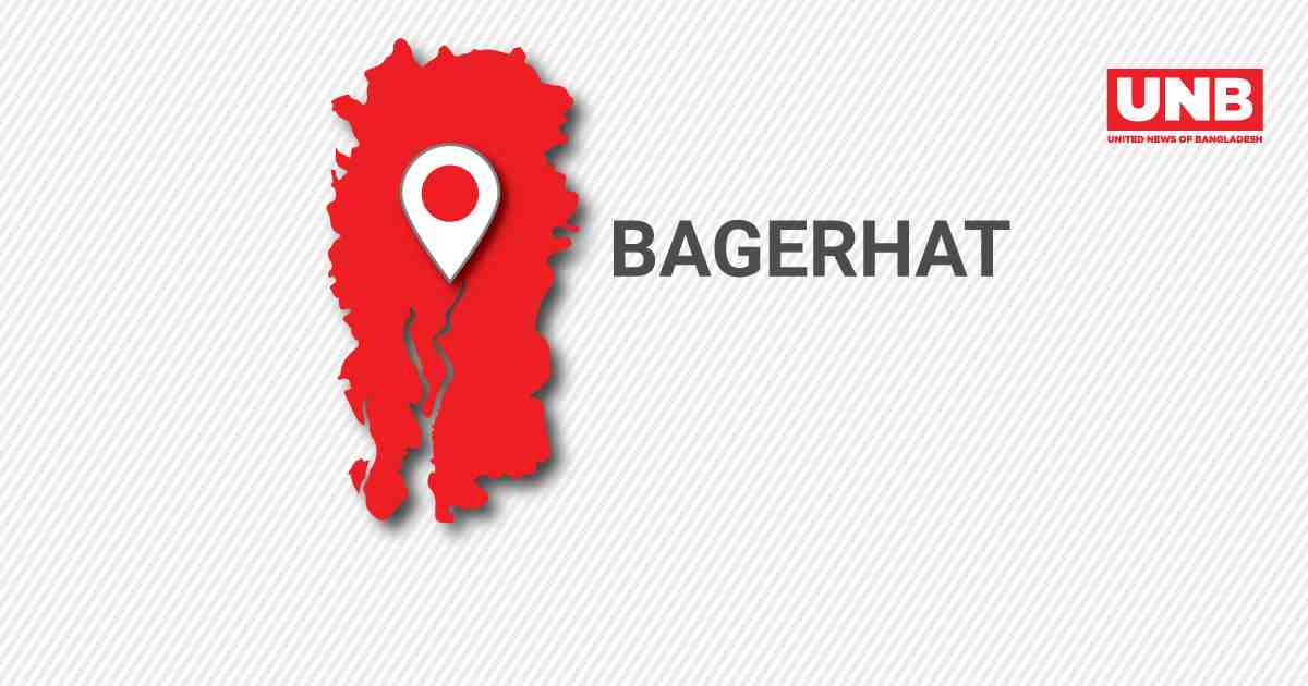 Bus ploughs through shop in Bagerhat; one dies
