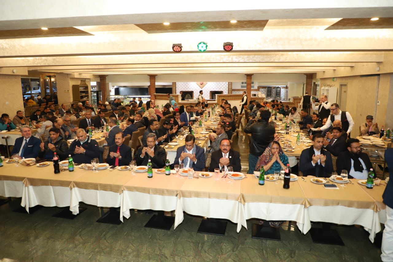 Biman hosts Iftar and discussion for expatriates in Rome to celebrate launch of Rome-Dhaka flight