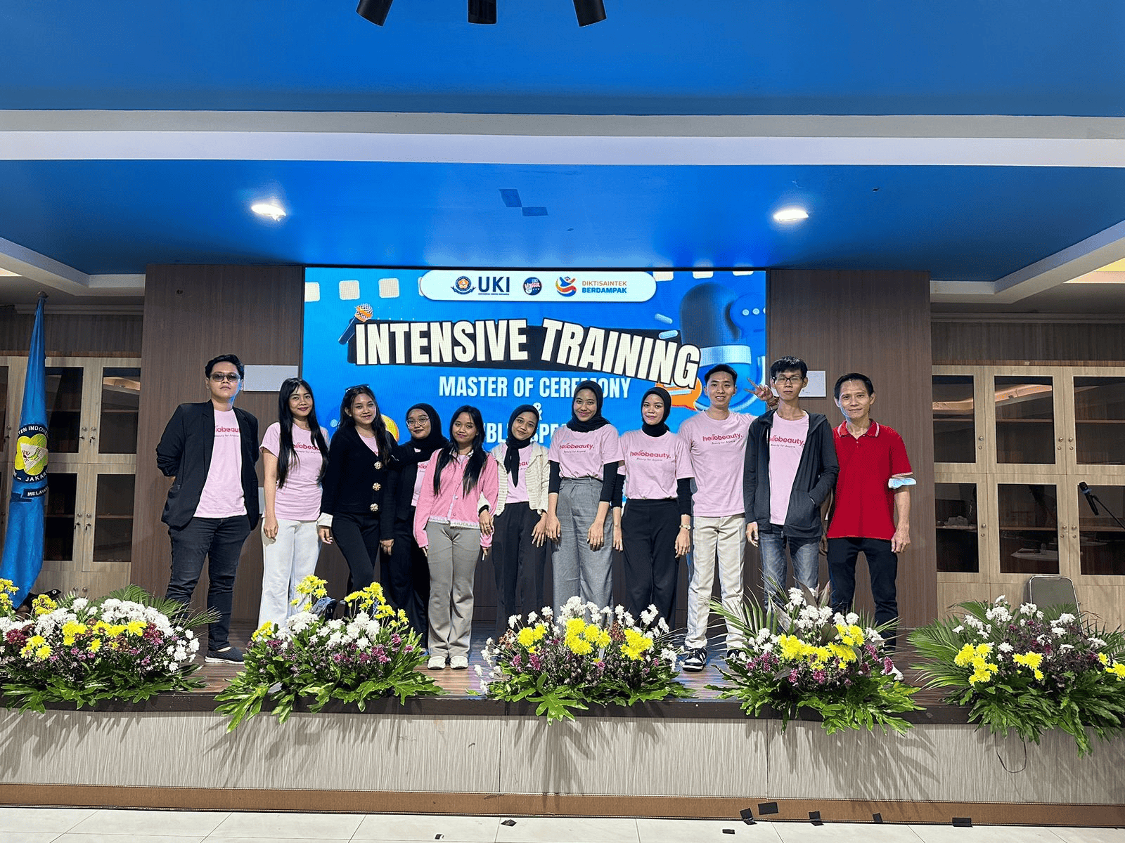 HelloBeauty Goes to Campus: Berbagi Inspirasi & Pentingnya Penampilan di Universitas Kristen Indonesia ππ