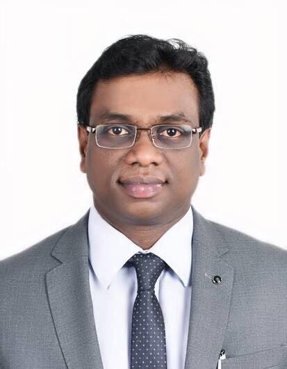 Dr. Raja Selvarajan - Consultant physician & diabetologist with Apollo Group of Hospitals
