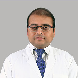 Dr Ashish Agrawal - Senior oncologist at Kiran Hospital, Surat
