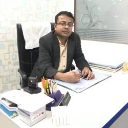 Dr. Navin Daruka - Senior Consultant at Aarogyam Superspeciality Hospital & Research Center in Durg RS, Durg.