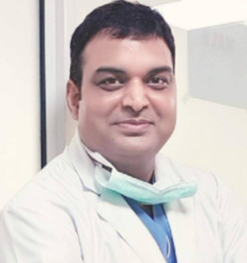 Dr. Manish K Gupta - Advance Laparoscopic & Robotic Surgeon at Sir Ganga Ram Hospital, Delhi.