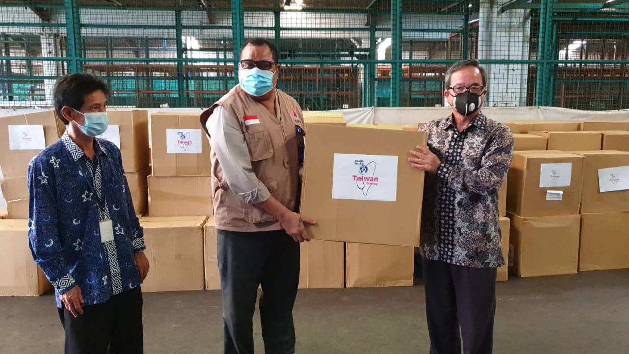 Taiwan donates 300 thousand medical masks for Indonesia