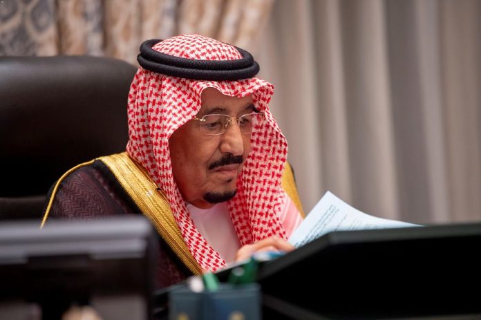 Raja Salman pecat pejabat tinggi Kementerian Pertahanan korupsi