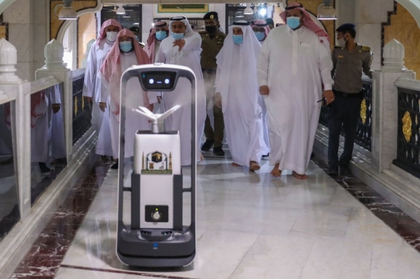 Smart robots help curb virus spread in the Grand Mosque