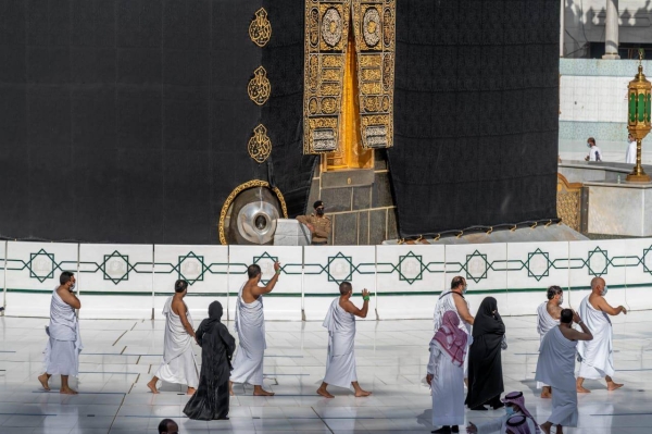 24.000 pilgrims perform umrah during first resumption with no COVID-19 cases