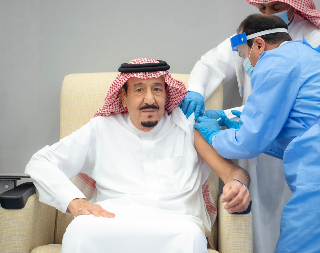 COVID-19 – Raja Salman terima suntikan vaksin dosis pertama