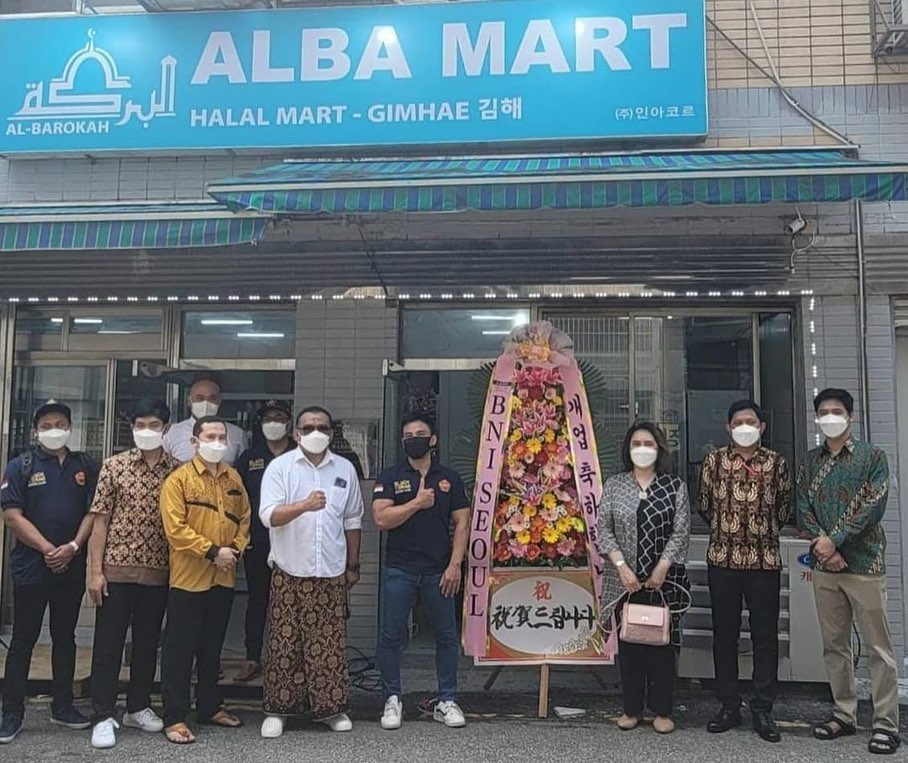 Toko ritel Indonesia Alba Mart diresmikan di Gimhae, Korse