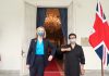 Menteri Luar Negeri RI Retno Marsudi (kanan) dan Menteri Luar Negeri Inggris Liz Truss (kiri) di Jakarta, Kamis (11/11/2021). (Kementerian Luar Negeri RI/YouTube/tangkapan layar)