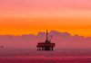 Harga minyak melonjak hampir 5 persen, ditopang kebijakan Arab Saudi