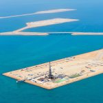 Laba bersih raksasa minyak Saudi Aramco melonjak 124 persen pada 2021