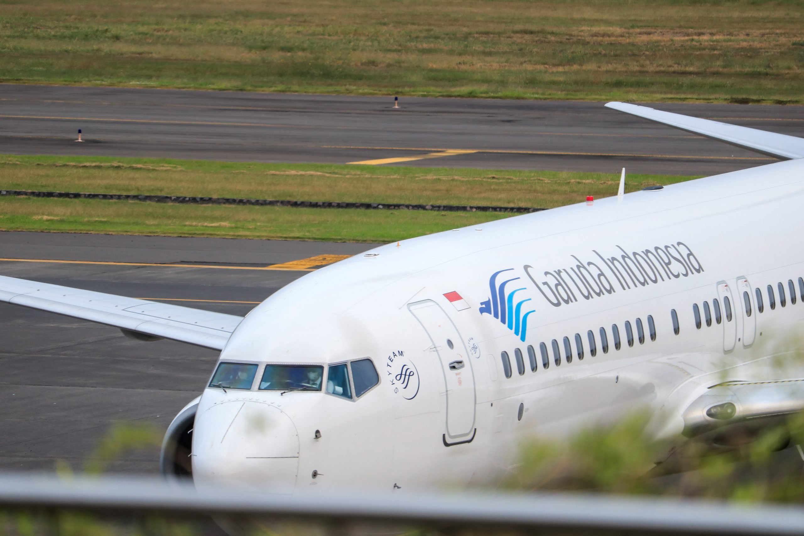 Garuda Indonesia mulai layani penerbangan umroh dari Surabaya