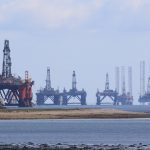 Sanksi AS targetkan kilang Rusia, harga minyak dekati 120 dolar AS