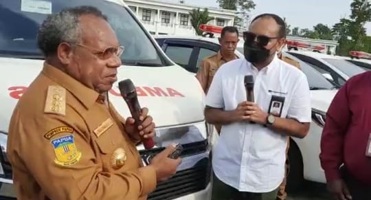 Freeport Indonesia donates ambulances to Papua’s Mimika Regency