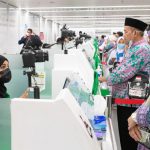 Haji1443 – Petugas imigrasi Arab Saudi bisa komunikasi dalam Bahasa Indonesia