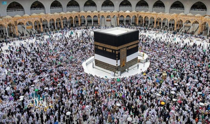 Hajj1443 –128,000 tons of waste removed from Makkah, holy sites