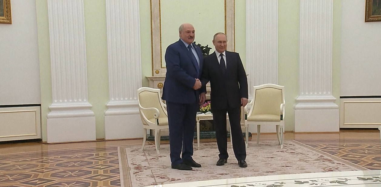 Putin pastikan Rusia dan Belarusia selamanya bersekutu