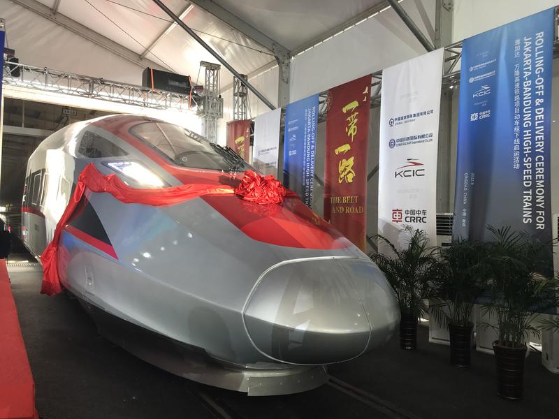 Rangkaian Kereta Cepat Jakarta-Bandung diluncurkan di Qingdao China