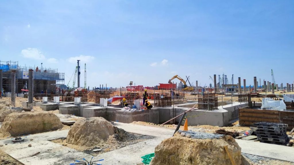 Freeport Indonesia's copper smelter construction in E Java reaches 34.9 pct