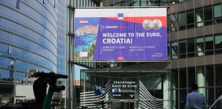 Kroasia resmi mengadopsi euro