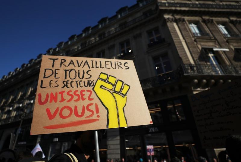 Aksi mogok massal di Prancis