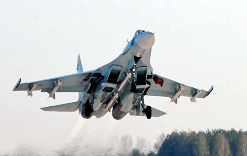 Jet tempur Su-27 Rusia