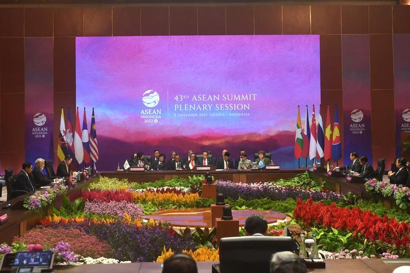 Pertumbuhan ekonomi ASEAN