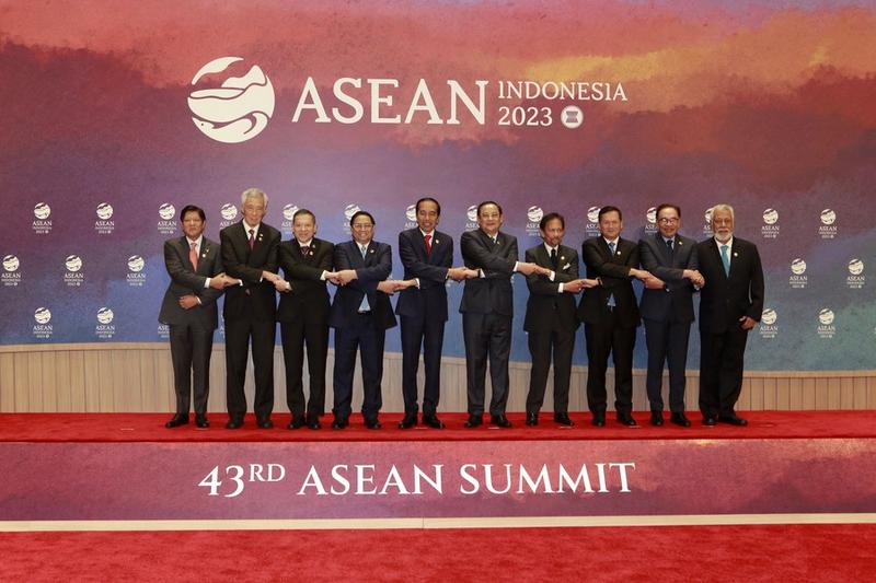 Pertumbuhan ekonomi ASEAN 