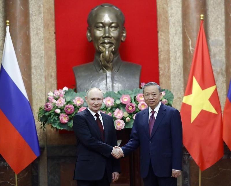 Vietnam dan Rusia