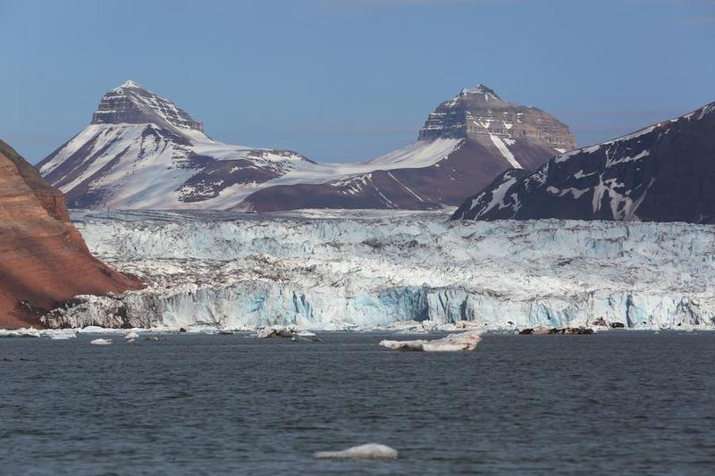 Antarctic ice sheet growth