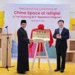 China Space di perpustakaan