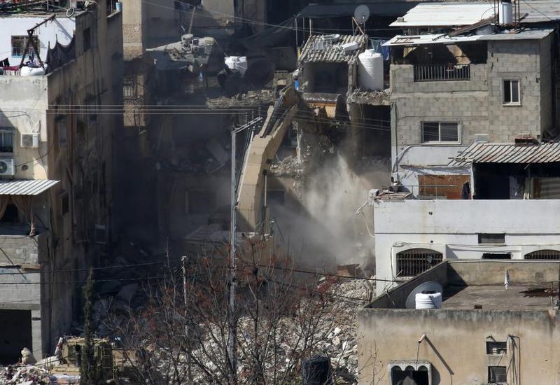 Israel mengobarkan perang komprehensif 