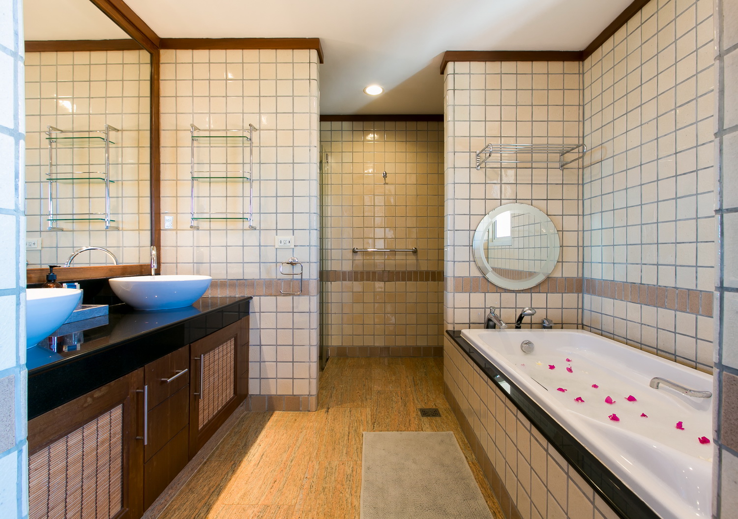 Property image - gallery 13