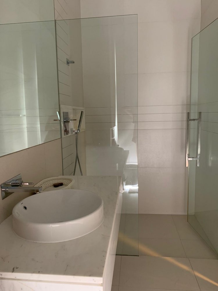 Property image - gallery 38