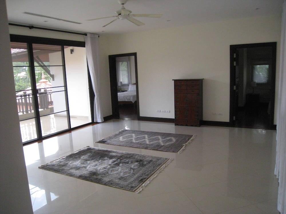 Property image - gallery 29