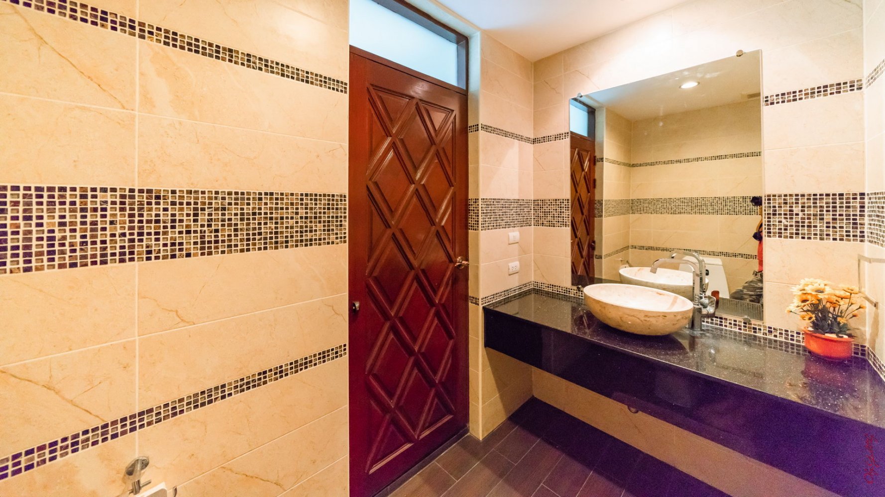 Property image - gallery 35