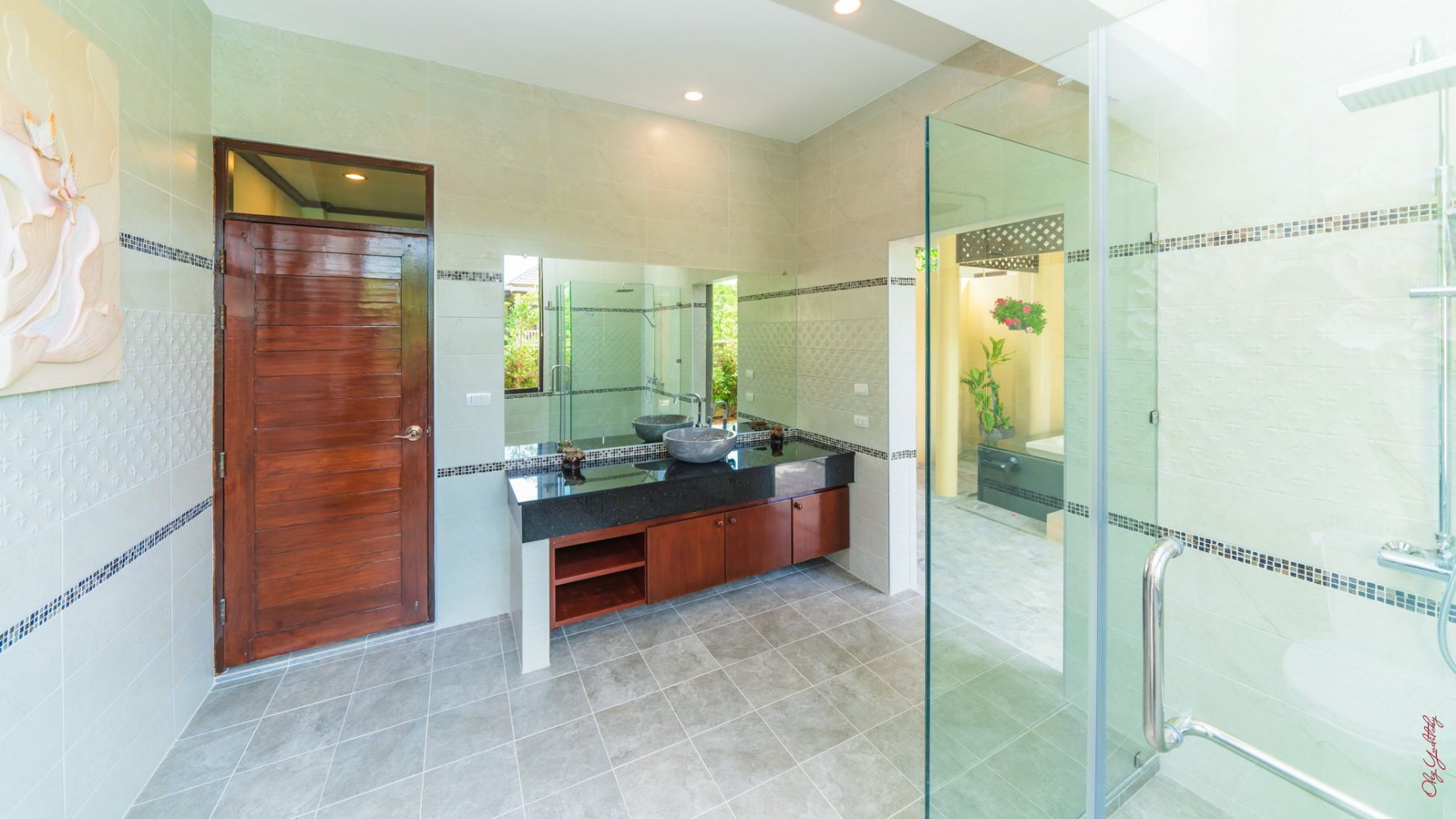 Property image - gallery 11