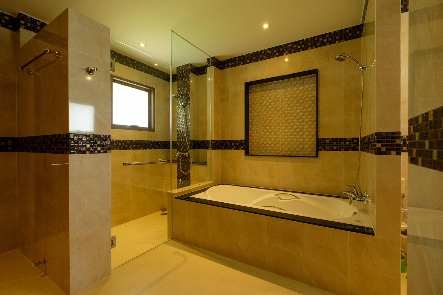 Property image - gallery 44