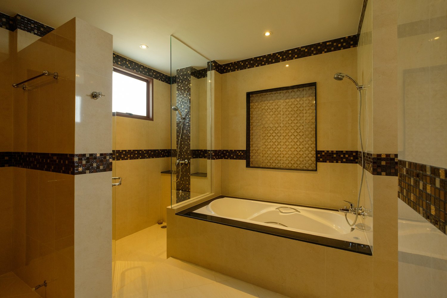 Property image - gallery 17