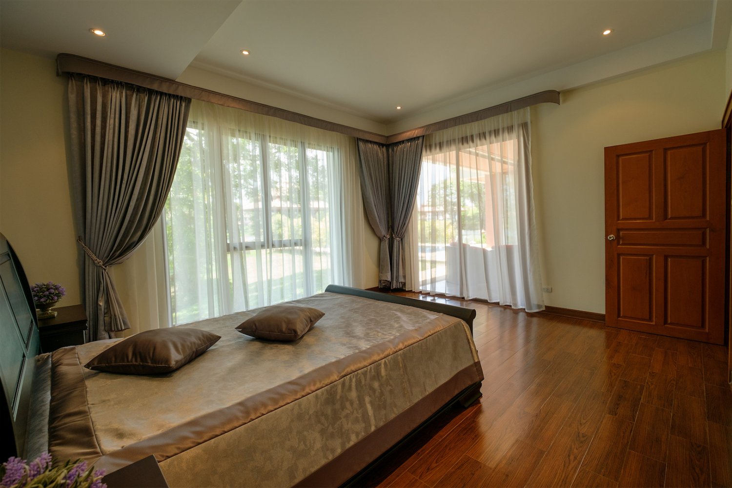 Property image - gallery 31