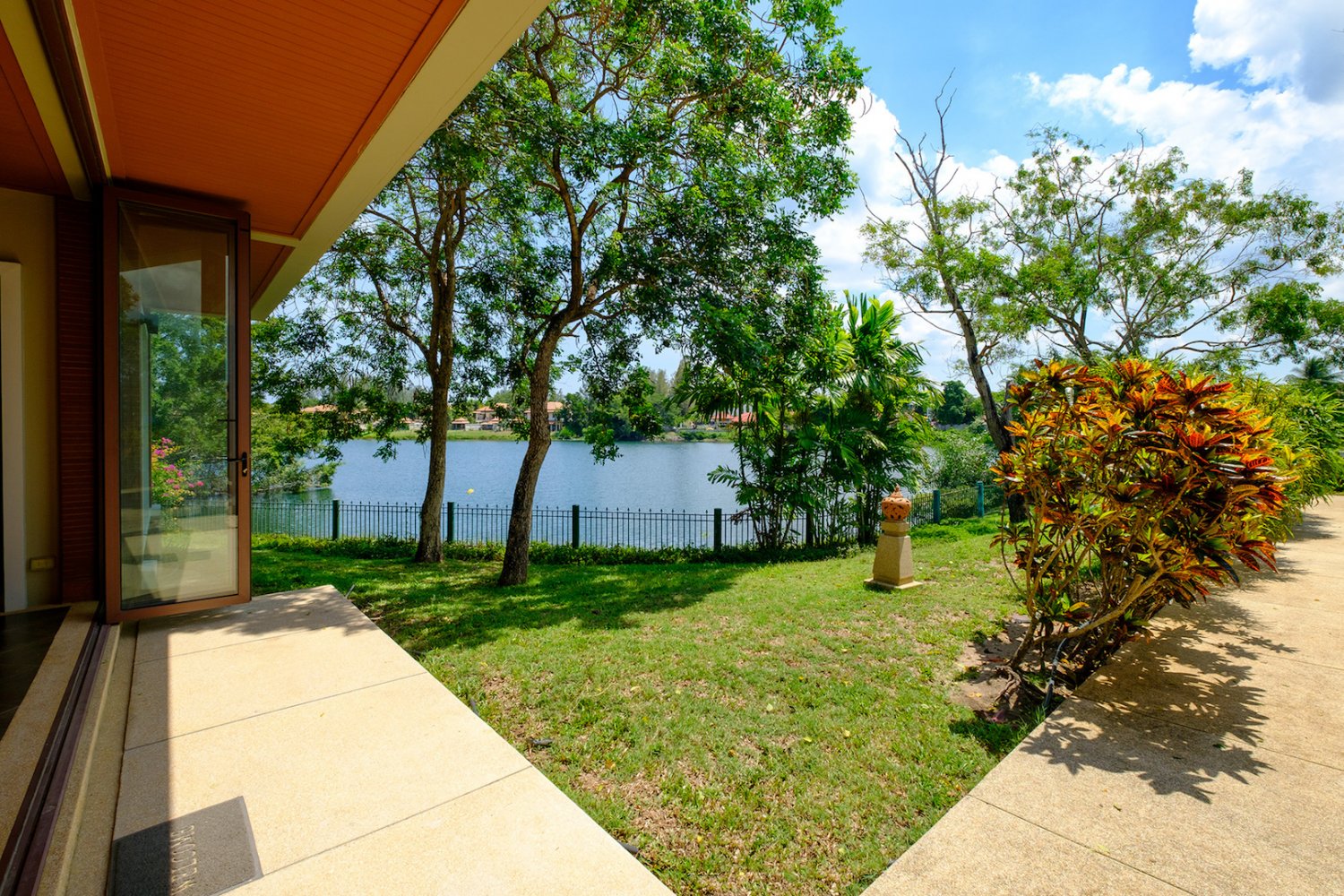 Property image - gallery 65