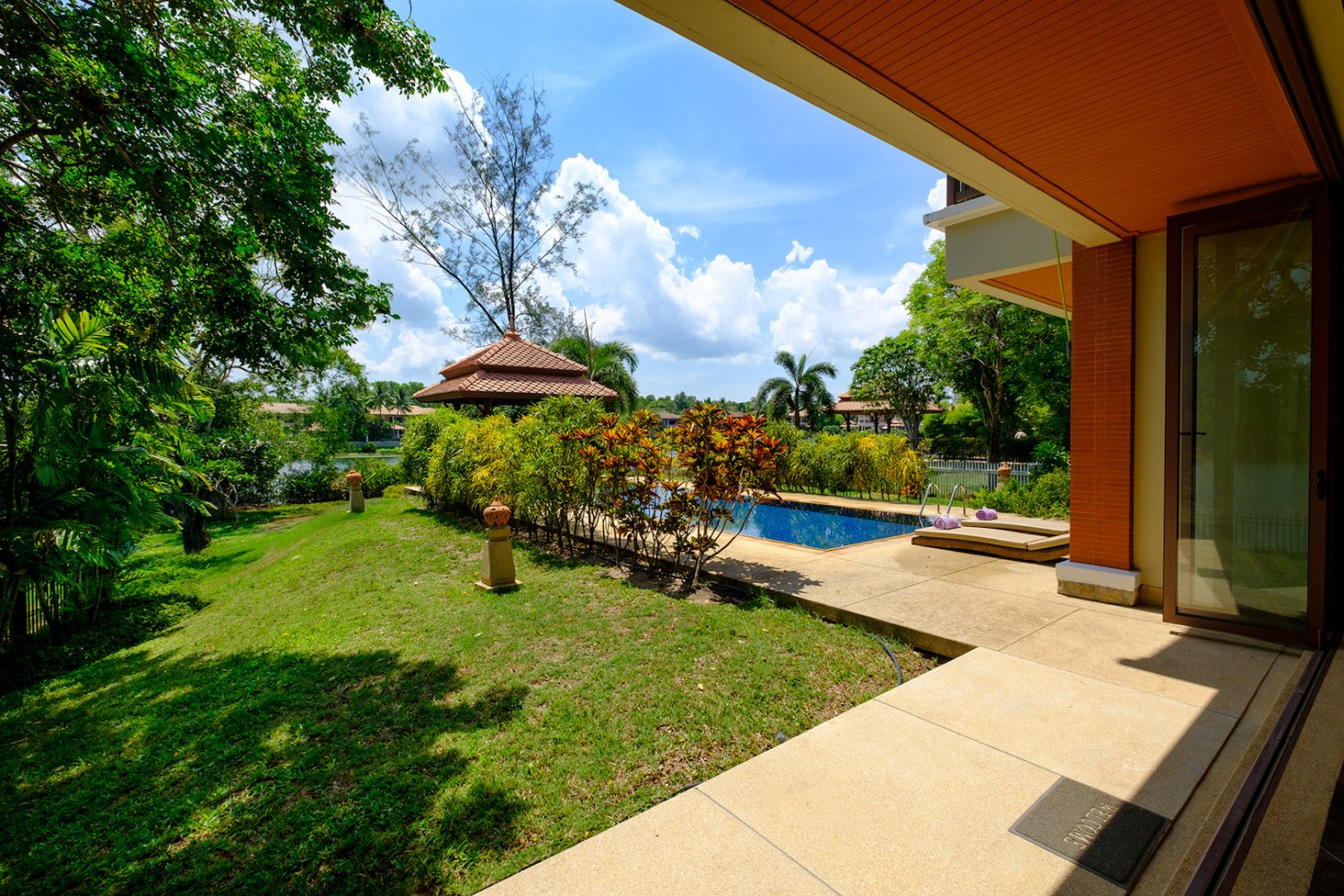 Property image - gallery 63