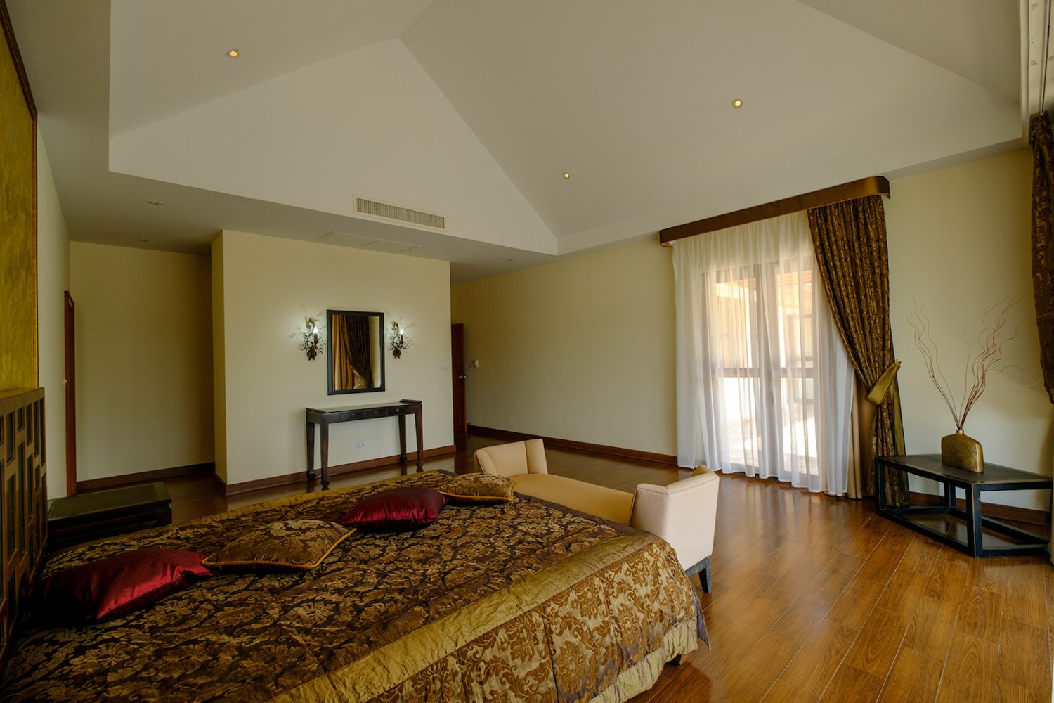 Property image - gallery 47