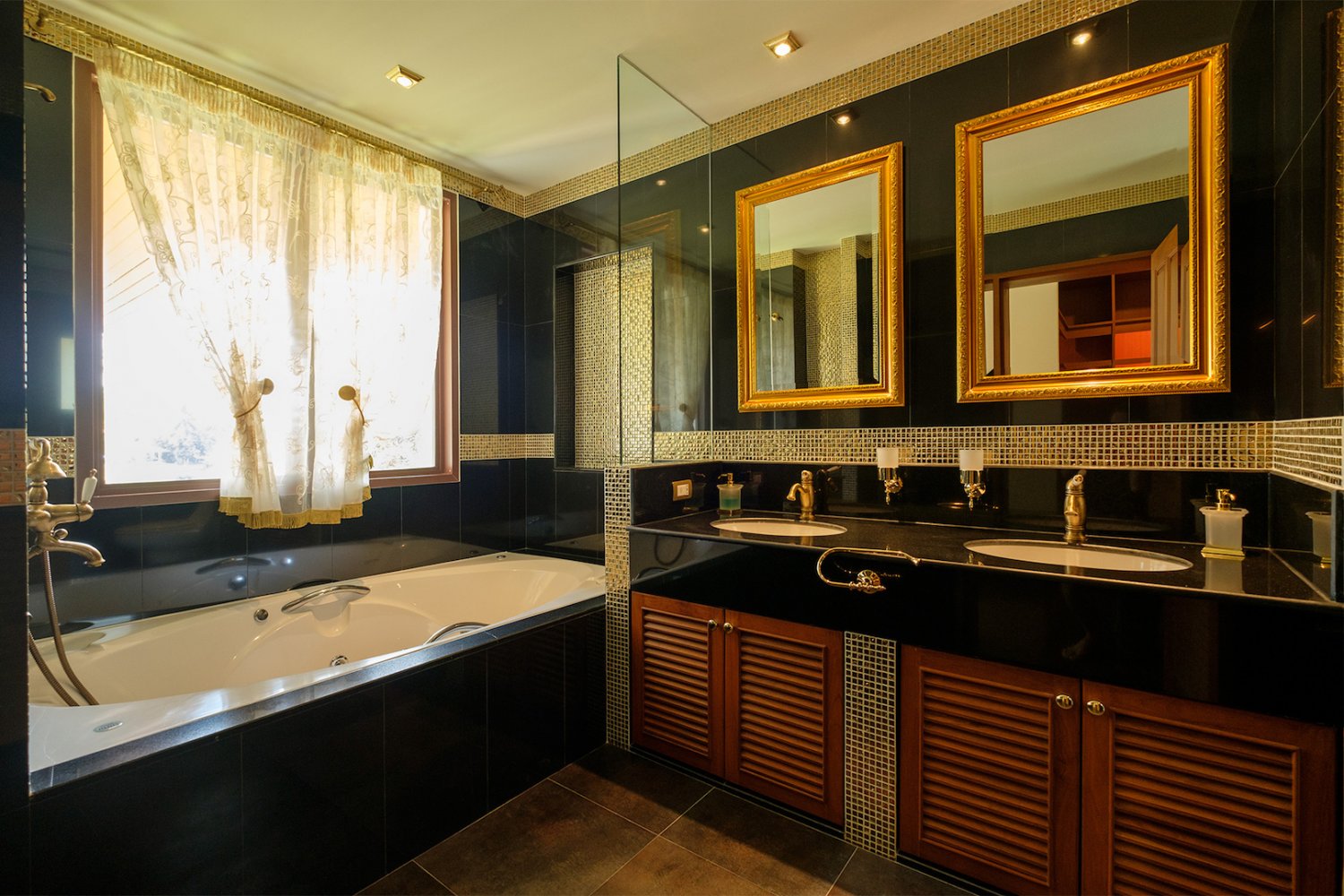 Property image - gallery 49