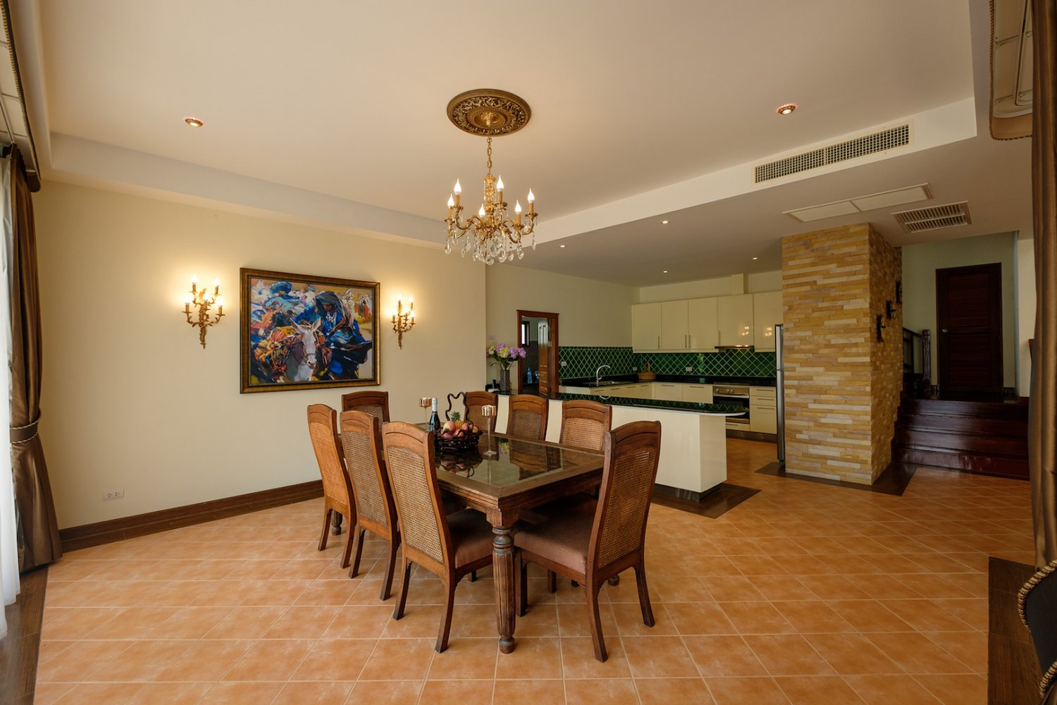 Property image - gallery 36