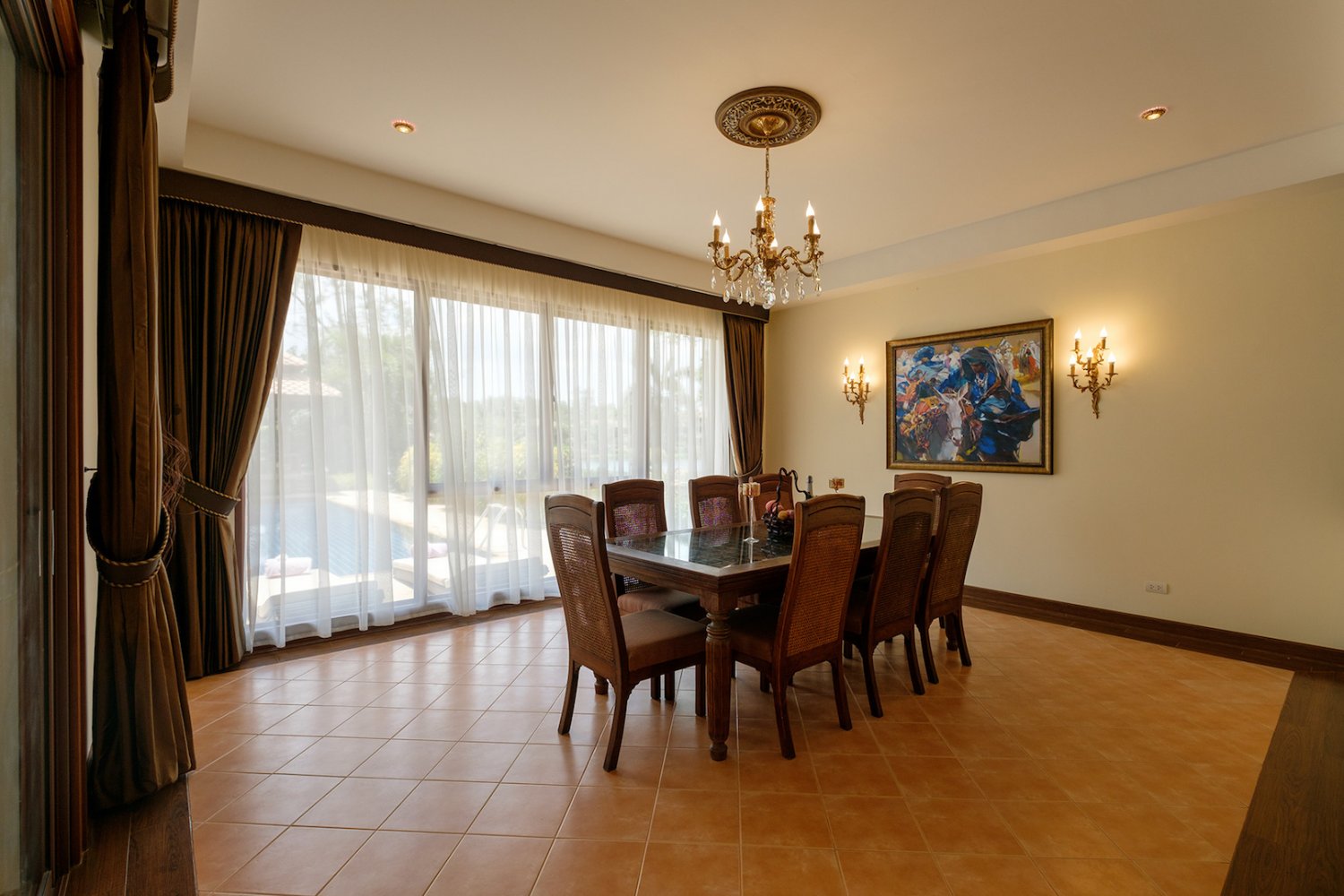 Property image - gallery 37